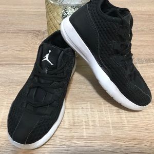 Boy Kid Jordan Sneakers Black White Size 12